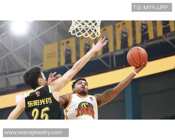 昆汀-皮特森正式加盟北京首钢篮球俱乐部，引领球队新篇章